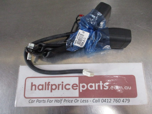 Kia Cerato Genuine Left Hand Rear Seat Belt Buckle Assembly New Part