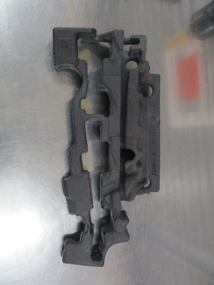 Holden Colorado Genuine Fuel Injector Deadener New