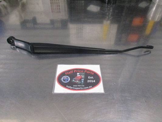 Holden Barina Genuine Right Hand Front Wiper Arm New Part