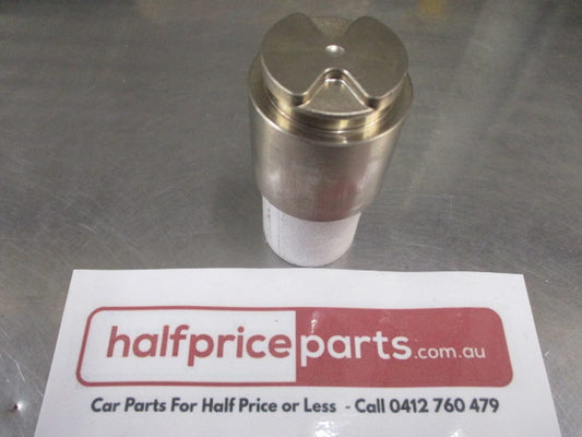 Mitsubishi Outlander Genuine Rear Disc Brake Caliper Piston New Part