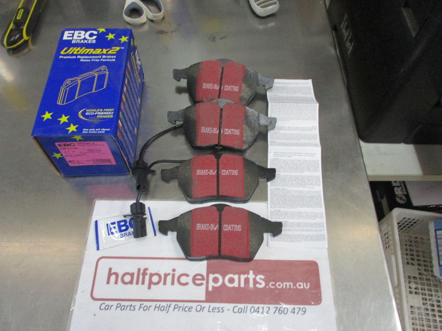 EBC Ultimax Front Disc Brake Pad Set Suits Audi/A4/A6 VW Passat New Part