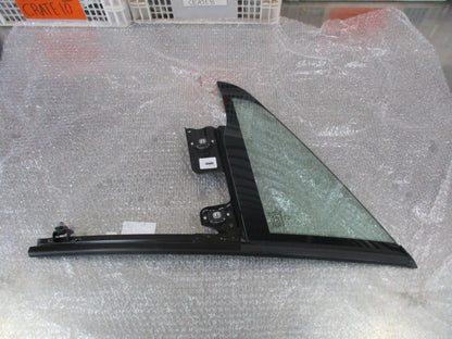 Peugeot 407 Genuine Front Passengers Quarter Glass Assembly New
