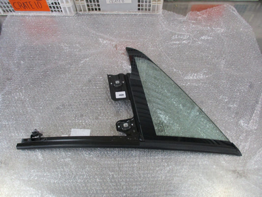 Peugeot 407 Genuine Front Passengers Quarter Glass Assembly New