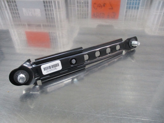 Nissan Pathfinder Genuine Seat Belt Adjuster New