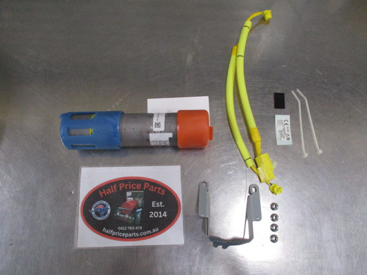 Mitsubishi Various Models Genuine Air Bag Inflator Kit New Part