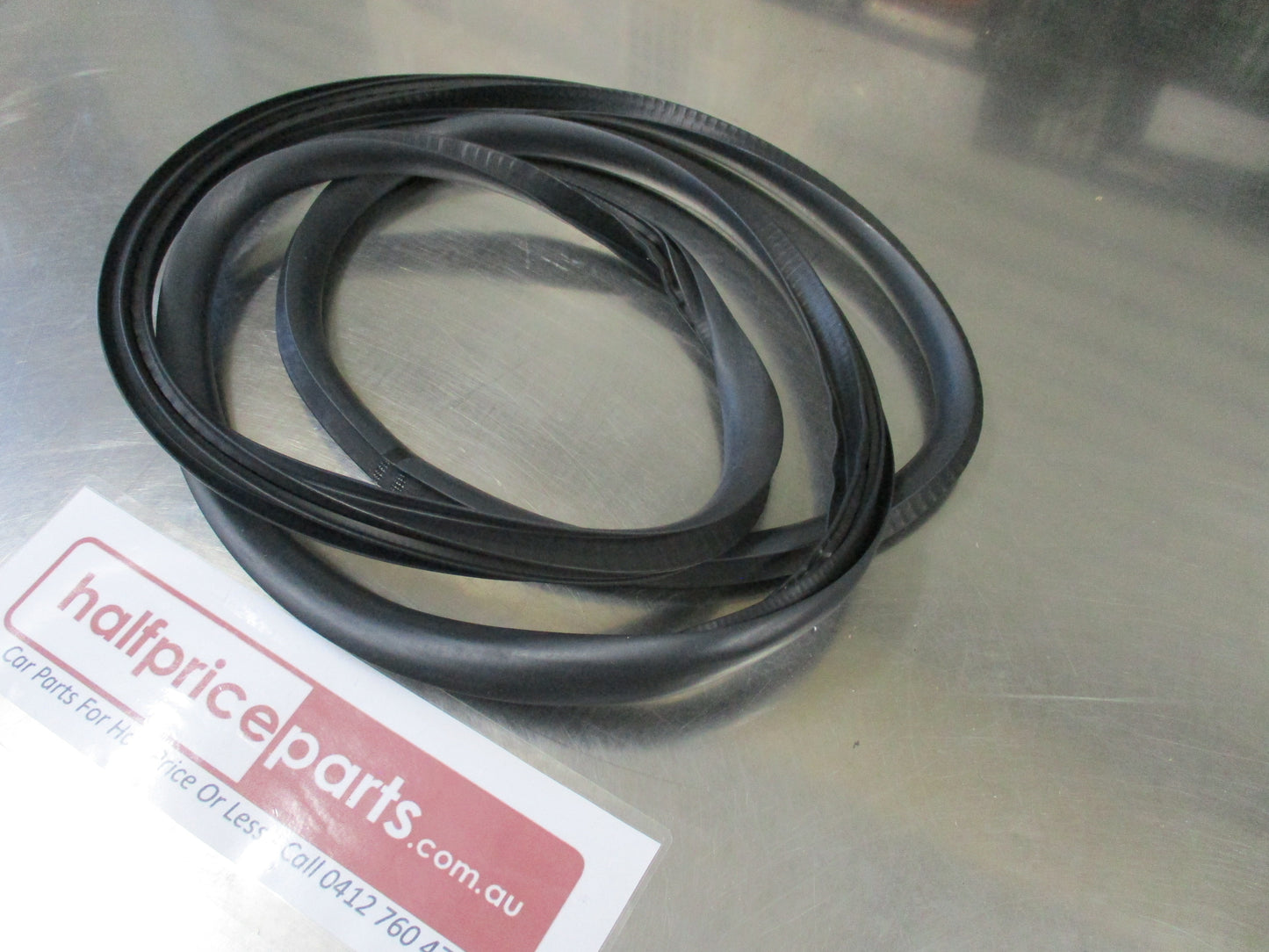 Holden Captiva Genuine Rear Tail Gate Weather Seal New Part