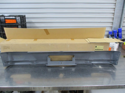 Nissan S-Cargo Genuine Rear Bumper Bar Kit New