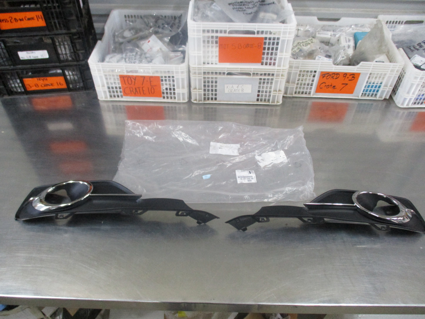 Citroen DS4 Genuine Left / Right Fog Light Bezels New
