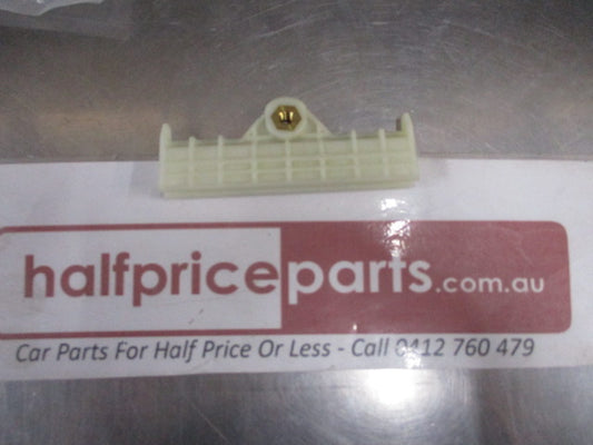 Kia Genuine Door Glass Holder Suits Both Sides New Part
