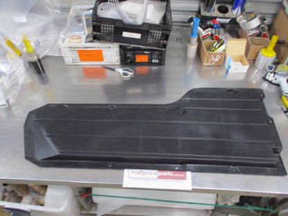 Holden VE-VF SS Commodore Genuine Right Hand Front Lower Air Deflector ASM U/B New Part