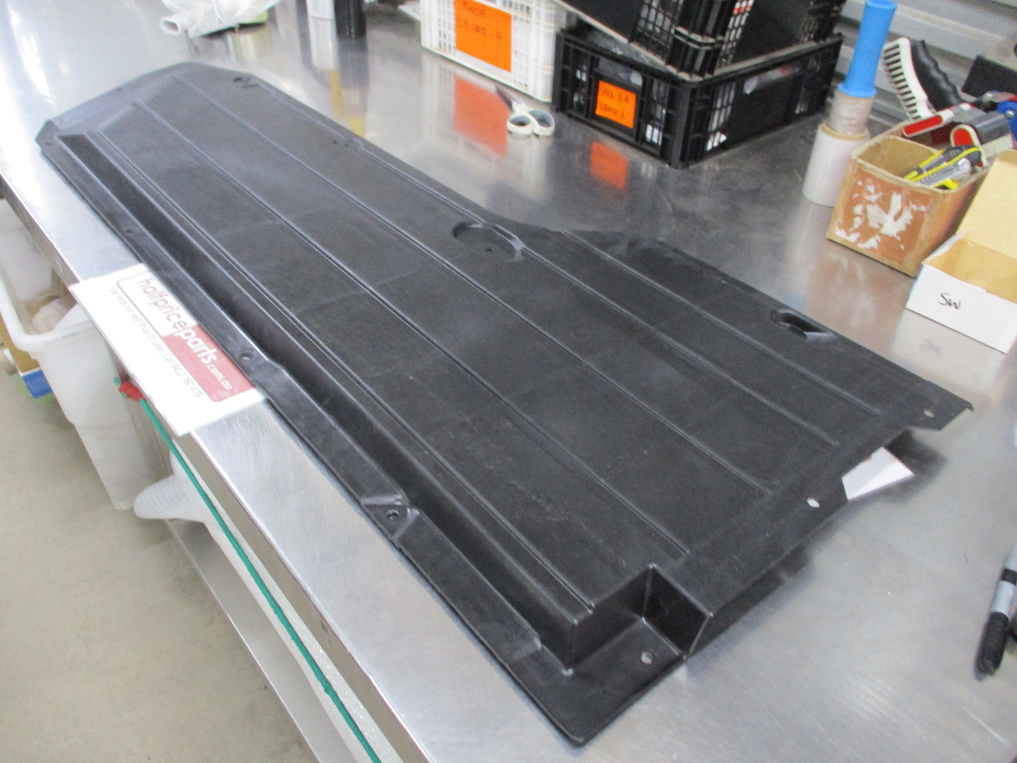 Holden VE-VF SS Commodore Genuine Right Hand Front Lower Air Deflector ASM U/B New Part