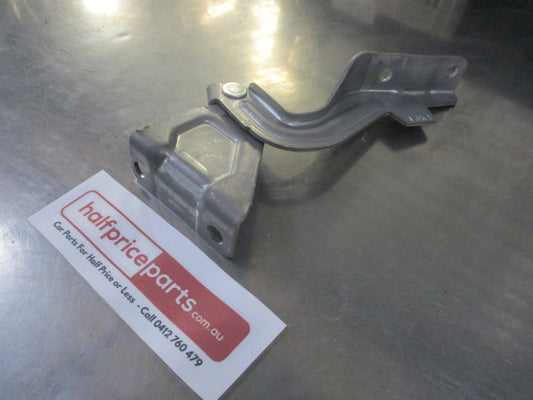 Mitsubishi Grandis Genuine Left Hand Front Bonnet Hinge New Part