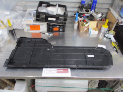 Holden VE-VF SS Commodore Genuine Right Hand Front Lower Air Deflector ASM U/B New Part