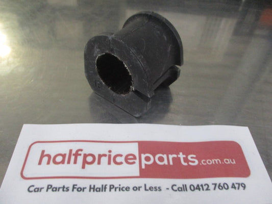 Mitsubishi Pajero Genuine Front Sway Bar Rubber Bush New Part