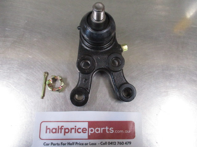 Mitsubishi Pajero/Pajero Sport Genuine Lower Front Ball Joint New Part