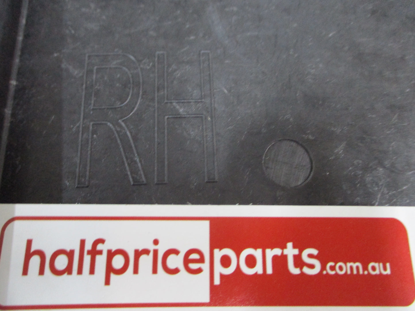 Holden VE-VF SS Commodore Genuine Right Hand Front Lower Air Deflector ASM U/B New Part