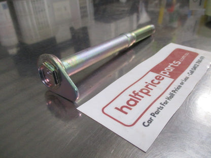 Mitsubishi Pajero Genuine Body Loose Panel Bolt New Part