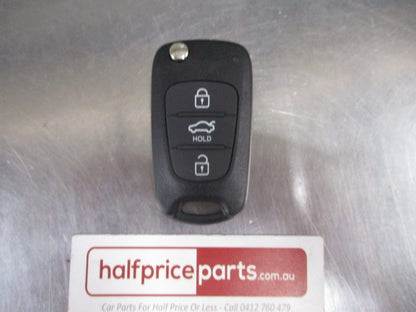 Kia Cerato Genuine 3 Button Transmitter Remote Flip Keyless Entry New Part