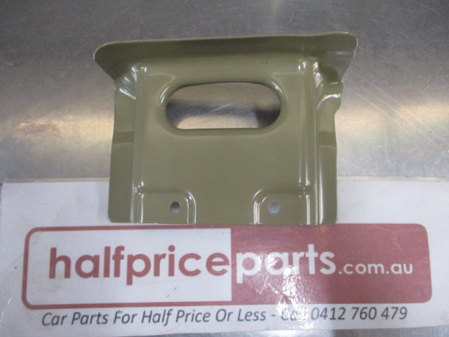 Kia Cerato Genuine Right Hand Front Reinforcement Floor Wheel House New Part