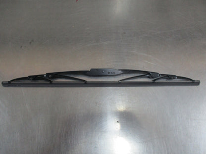KIA/Hyundai Various Models Genuine Passenger Wiper Blade Assembly New Part