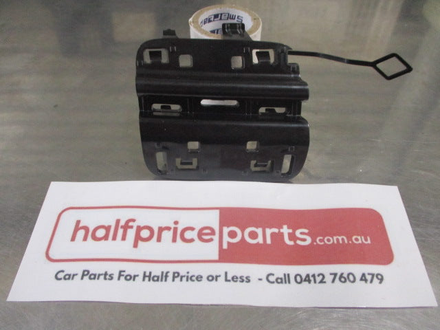 Mercedes Benz C180/C220/C250/C350 AMG Genuine Rear Tow Eye Hook Cover (Unpainted) New Part