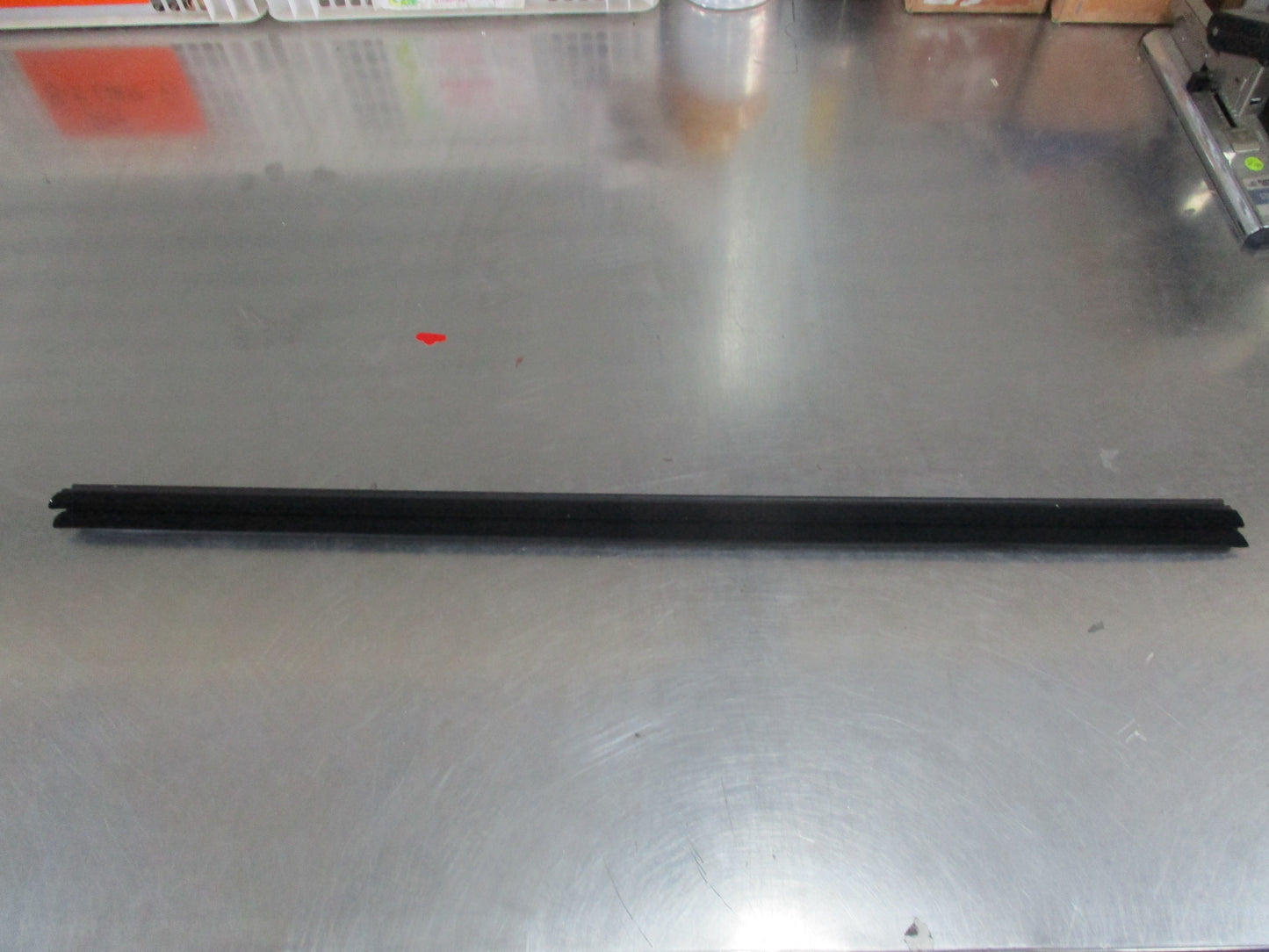 Honda Jazz Genuine Front Right Door Inner Weatherstrip New Part