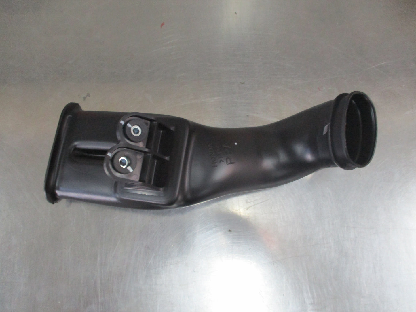 Honda CR-V Genuine Air Intake Tube Assembly B New Part