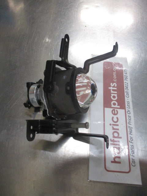 Kia Carnival Genuine Left Hand Front Fog Light Assembly New Part
