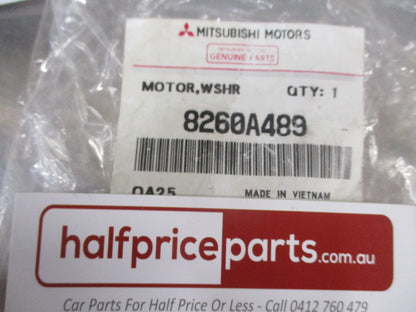 Mitsubishi Triton Genuine Windscreen Washer Motor New Part