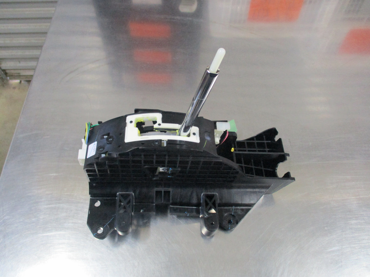 Nissan Navara Genuine Auto Shift Device Assy New