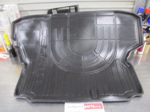 Kia Cerato EX Genuine Rear Rubber Lipped  Cargo Liner New Part