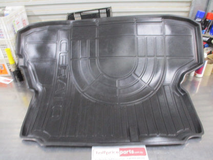 Kia Cerato EX Genuine Rear Rubber Lipped  Cargo Liner New Part
