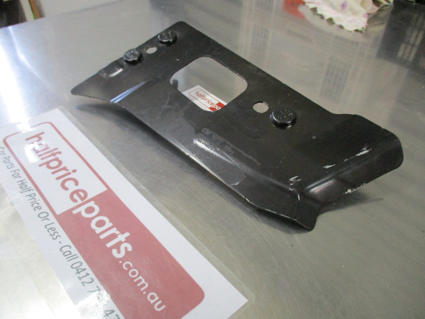 Holden Cruze J400 Genuine Rear Energy Absorber Bracket New Part