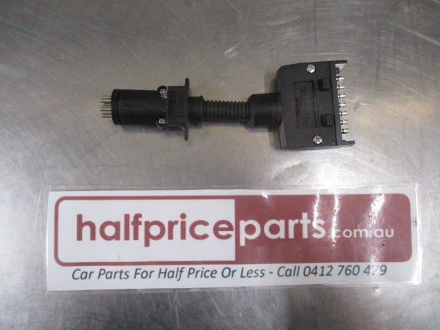 Hyundai Genuine 7 Pin Flat To 7 Round Small Trailer Plug Adaptor New Part