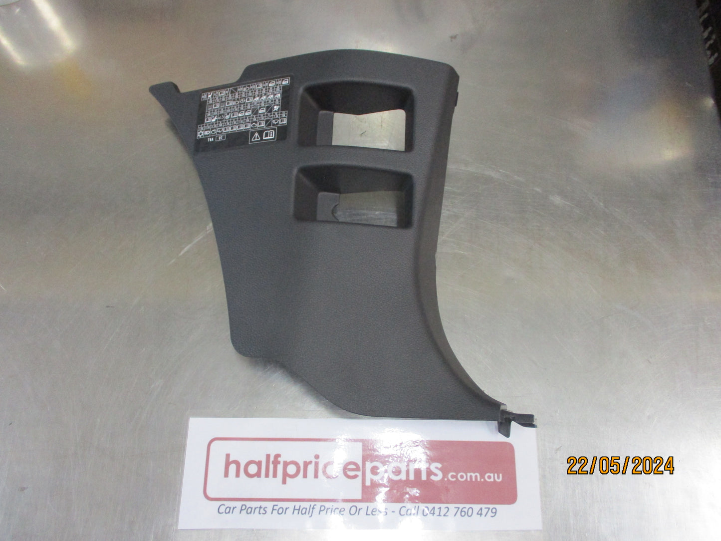 Honda Odyssey Genuine Drivers Lower Kick Trim Panel New Part