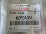 Mitsubishi Triton L200 Genuine Windscreen Wiper Blade Set New Part