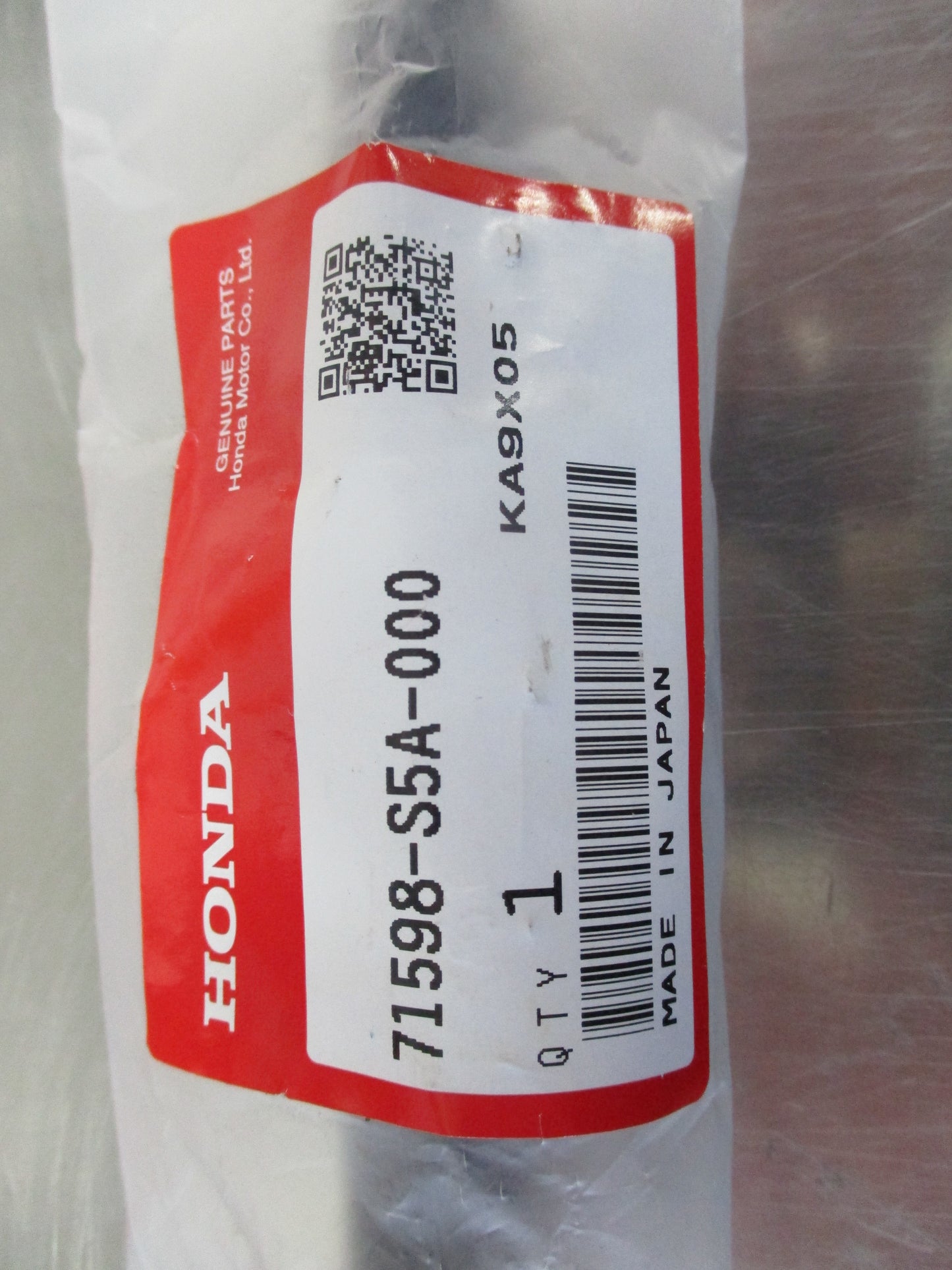 Honda Civic Genuine Rear Left Hand Outer Upper Slide Spacer New Part
