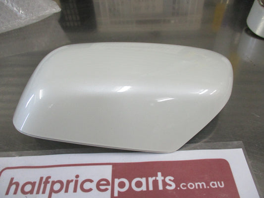 Suzuki Grand Vitara Genuine Left Hand Side Mirror Scalp (Painted Pearl White) New Part