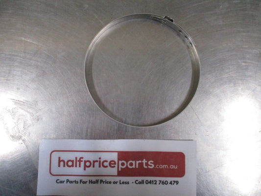 Mitsubishi Pajero Genuine Rear Axle Drive Shaft Clamp New Part