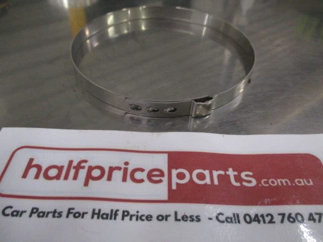 Mitsubishi Pajero Genuine Rear Axle Drive Shaft Clamp New Part