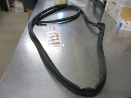 Holden Trax Genuine Left Hand Front Door Weatherstrip New Part