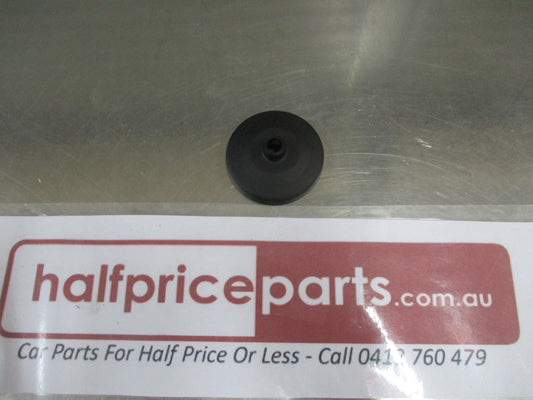 Suzuki SX4 Genuine Wiper Motor Assembly Cap New Part