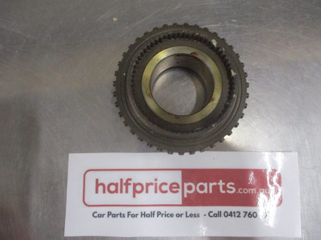 Mitsubishi Pajero Genuine Gear-M/T-M/Shaft-3rd speed -n=32  Revbs New Part