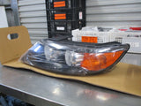 Kia Sorento Genuine Passengers Side Front Headlight Assembly New