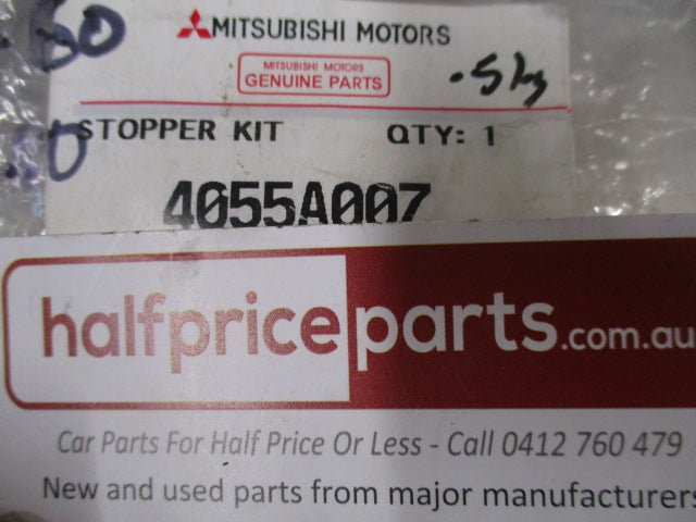 Mitsubishi Triton/Challenger/Pajero Sport Genuine Front Upper Control Arm Stopper Kit New Part