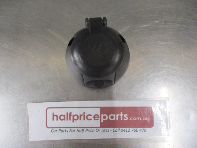 7 Pin Large Round Trailer Socket New Part