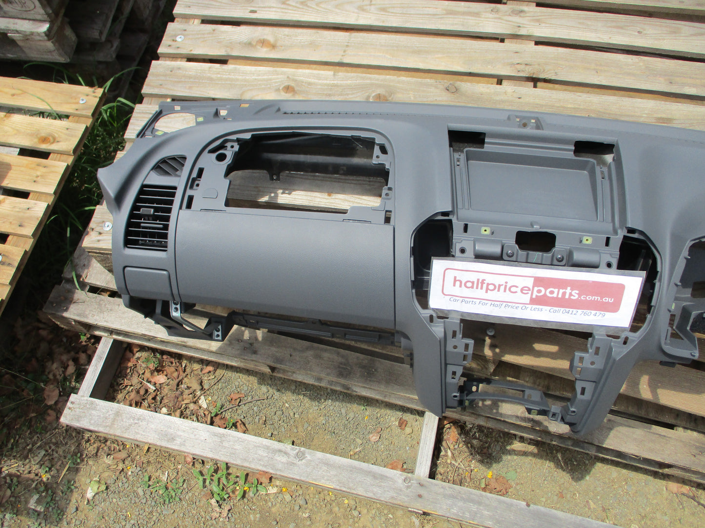 Holden RG Colorado/Trail Blazer Genuine Instrument Panel With Air Bag And Defroster New Part