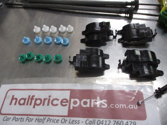 Kia Sorento Genuine Set Of 4 Front And Rear Door Latch Assembly New Part
