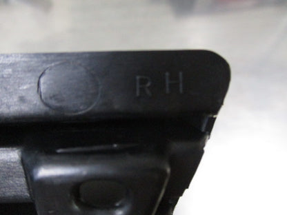 Mitsubishi Magna Genuine Right Hand Front Bumper Corner Grille Insert New Part