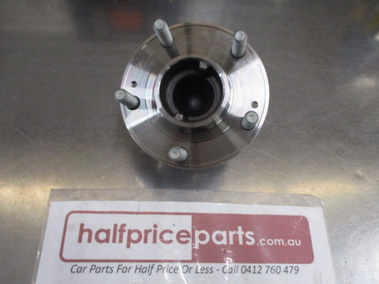 Kia Carnival Genuine Rear Wheel Hub Assembly New Part